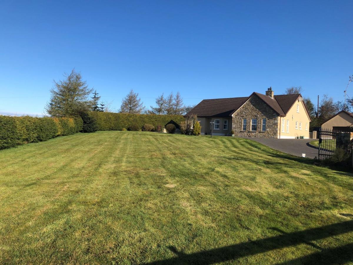 The Bungalow Omagh Exterior foto
