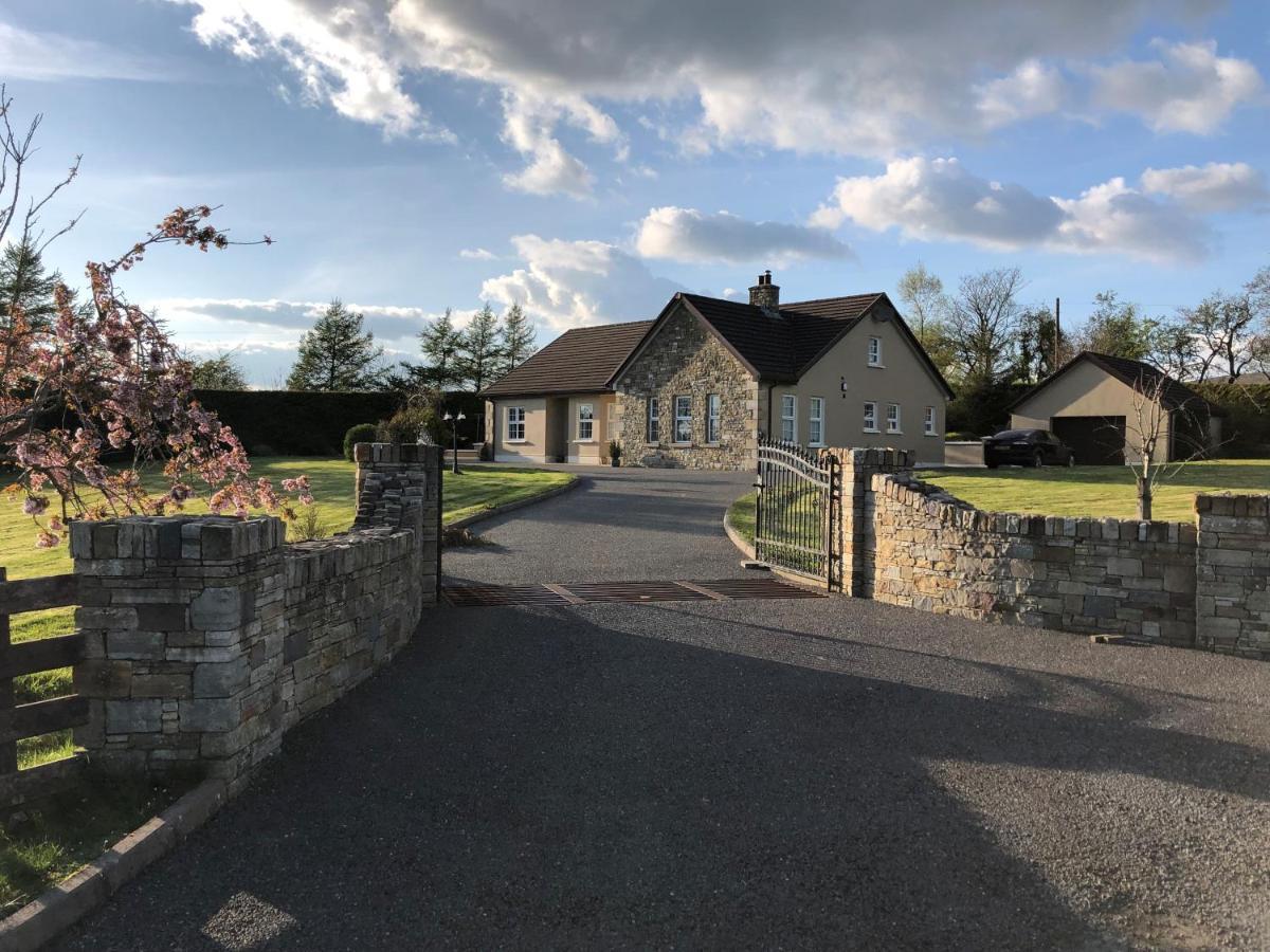 The Bungalow Omagh Exterior foto